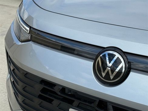 New 2026 Volkswagen Tiguan S image 4