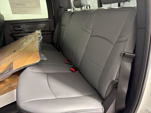 New 2026 RAM 2500 Tradesman AWD/4WD image 25