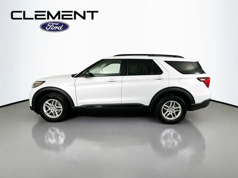 New 2026 Ford Explorer Active image 4