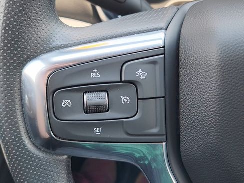 Used 2025 Chevrolet Blazer LT AWD/4WD image 12
