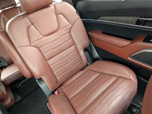 Certified 2024 Kia Telluride SX Prestige AWD/4WD image 14