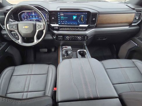 Used 2024 Chevrolet Silverado 1500 High Country w/ Technology Package image 10