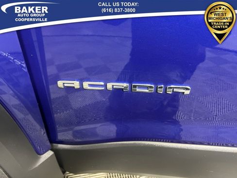 Certified 2023 GMC Acadia SLE w/ Driver Convenience Package image 31