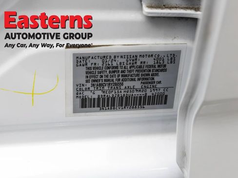 Used 2024 Nissan Sentra SV FWD image 35