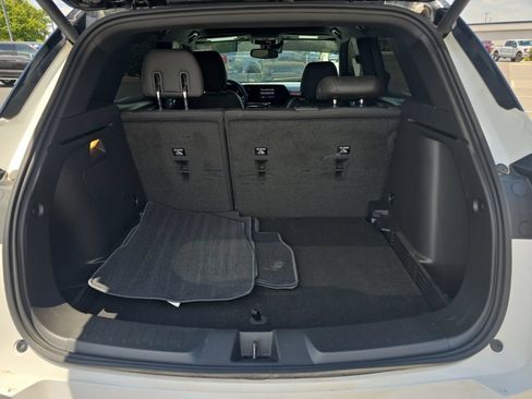 Used 2024 Chevrolet TrailBlazer RS w/ Convenience Package FWD image 5