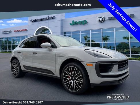 Used 2022 Porsche Macan S AWD/4WD image 1
