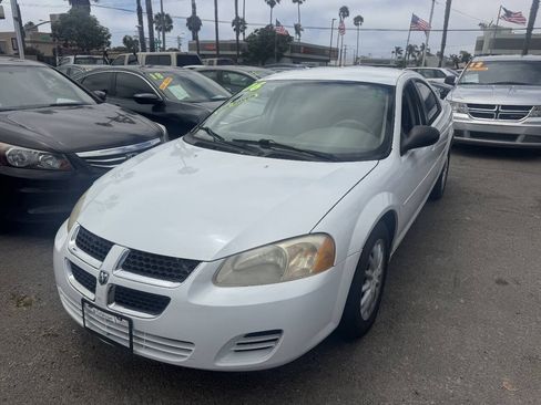 Used 2006 Dodge Stratus SXT FWD image 2