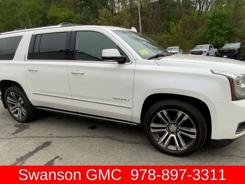 Certified 2020 GMC Yukon XL Denali w/ Denali Ultimate Package AWD/4WD image 2
