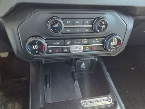 New 2026 Ford Bronco Outer Banks AWD/4WD image 23