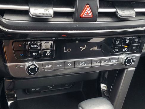 Used 2025 Kia Seltos S FWD image 24