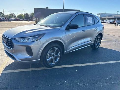 Used 2024 Ford Escape ST-Line w/ Tech Pack #1 AWD/4WD image 17