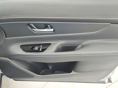 New 2025 Nissan Murano SV image 35