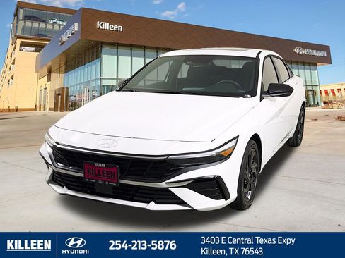 New 2026 Hyundai Elantra SEL Sport Premium w/ Cargo Package FWD image 3