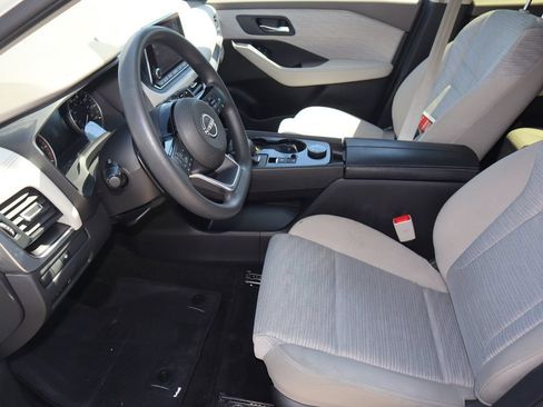 Certified 2023 Nissan Rogue SV AWD/4WD image 14