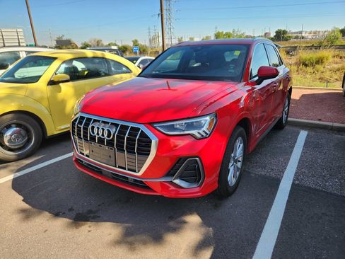 Used 2025 Audi Q3 2.0T Premium AWD/4WD image 4