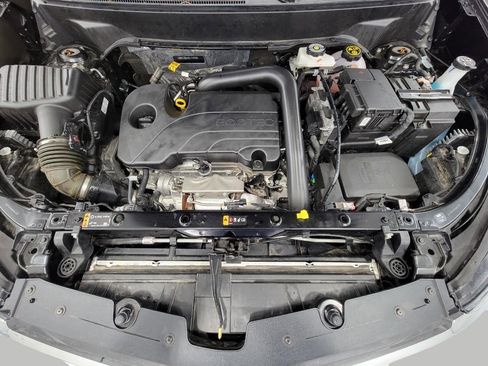 Used 2024 Chevrolet Equinox LT w/ LPO, Floor Liner Package image 8