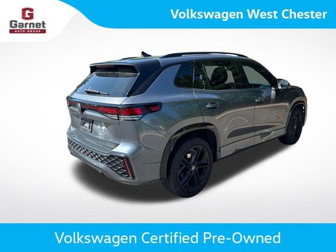 Certified 2025 Volkswagen Tiguan SE R-Line AWD/4WD image 5
