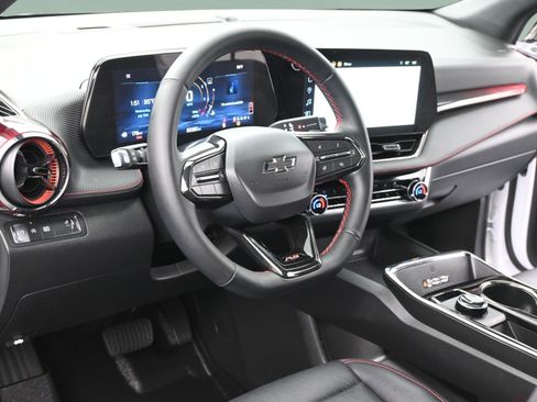 Used 2025 Chevrolet Equinox RS w/ Safety and Technology Package FWD image 12