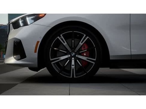 New 2026 BMW 530i w/ M Sport Package RWD image 7