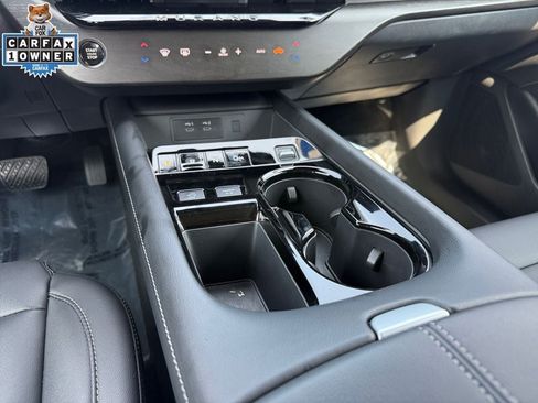 Certified 2025 Nissan Murano SV w/ Cargo Package AWD/4WD image 13
