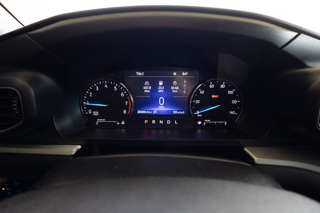 Used 2022 Ford Explorer XLT w/ Equipment Group 202A RWD image 12