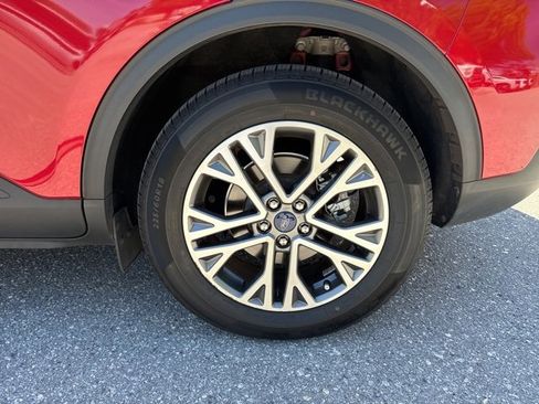 Used 2022 Ford Escape SEL w/ Technology Package image 15