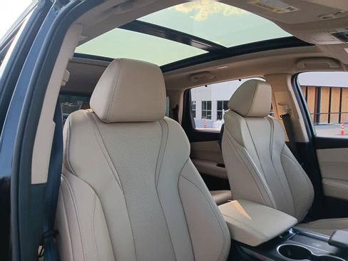 Used 2023 Acura MDX SH-AWD w/ Technology Package image 12