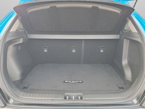 Used 2023 Hyundai Kona Limited image 9