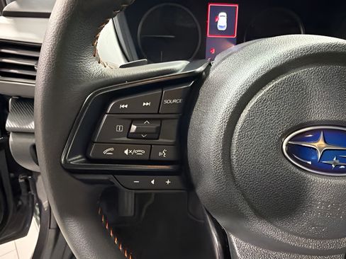 Certified 2025 Subaru Crosstrek 2.5i Limited w/ Crosstrek Mirror Package AWD/4WD image 16