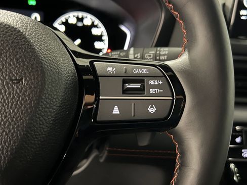 New 2025 Honda Pilot TrailSport image 30