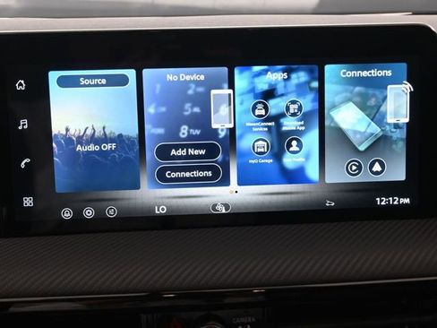 New 2026 Nissan Kicks SR image 3