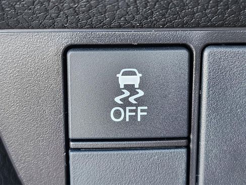 Used 2025 Honda HR-V EX-L image 30