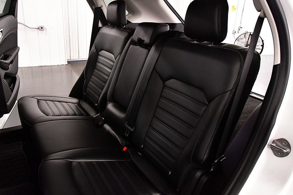 Used 2023 Ford Edge SEL w/ Convenience Package AWD/4WD image 30