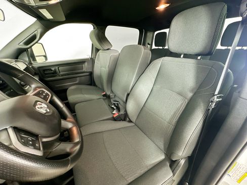 Certified 2024 RAM 2500 Tradesman AWD/4WD image 26