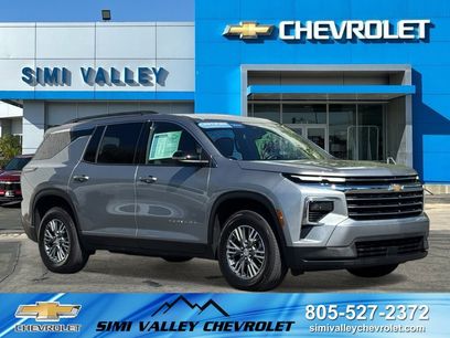 Certified 2025 Chevrolet Traverse LT