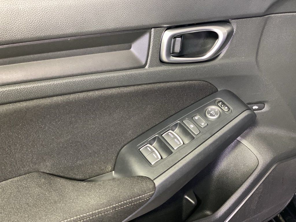 Used 2024 Honda Civic Sport image 27