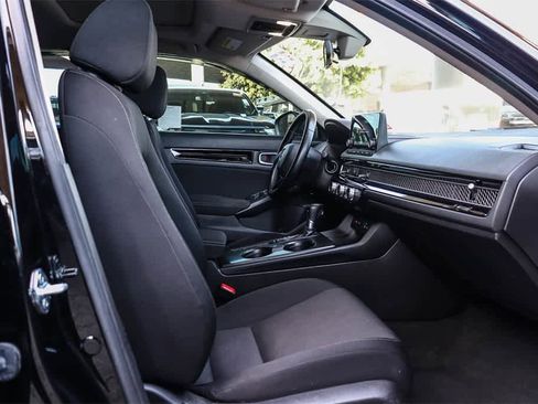Used 2022 Honda Civic EX image 15