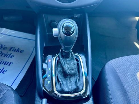 Used 2012 Kia Forte EX image 20