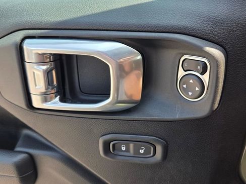 Certified 2026 Jeep Wrangler Sport AWD/4WD image 16