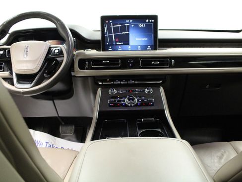 Used 2022 Lincoln Aviator Reserve w/ Equipment Group 201A image 19