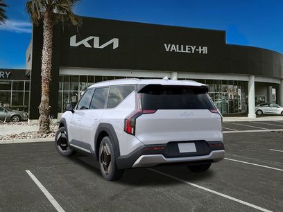 New 2026 Kia EV9 Wind
