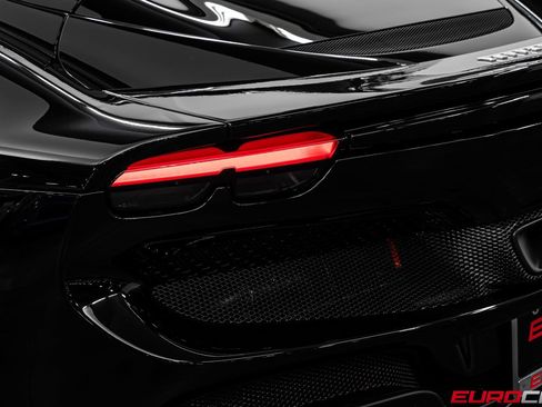 Used 2025 Ferrari 296 GTS RWD image 22