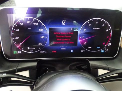 Used 2023 Mercedes-Benz GLC 300 4MATIC image 15