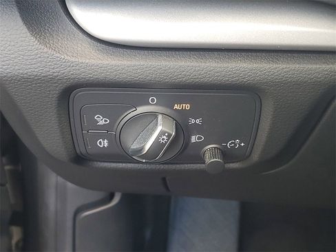 Used 2017 Audi A3 2.0T Premium image 23