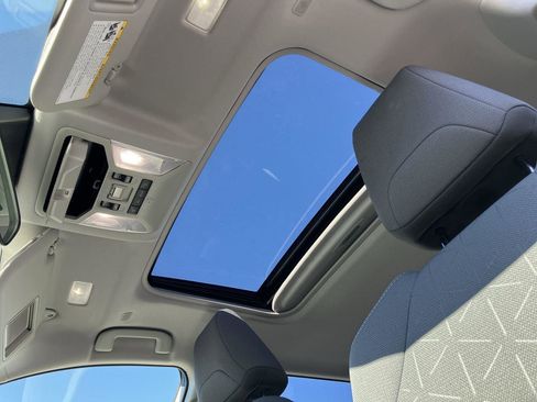 Certified 2025 Toyota RAV4 XLE image 21