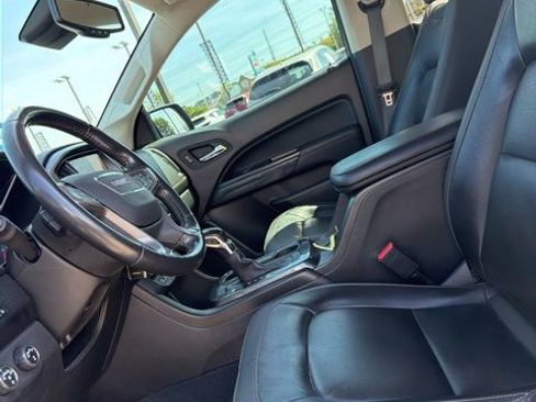 Used 2022 GMC Canyon AT4 w/ Driver Alert Package image 15