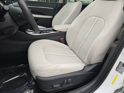 Used 2022 Hyundai Sonata SEL w/ Convenience Package image 5