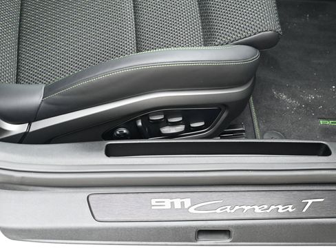 Used 2024 Porsche 911 Carrera T image 43
