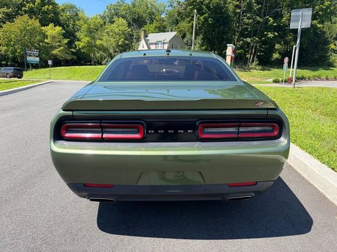 Used 2018 Dodge Challenger GT w/ GT Interior Package AWD/4WD image 5