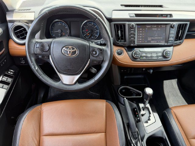 Used 2018 Toyota RAV4 Limited FWD image 11